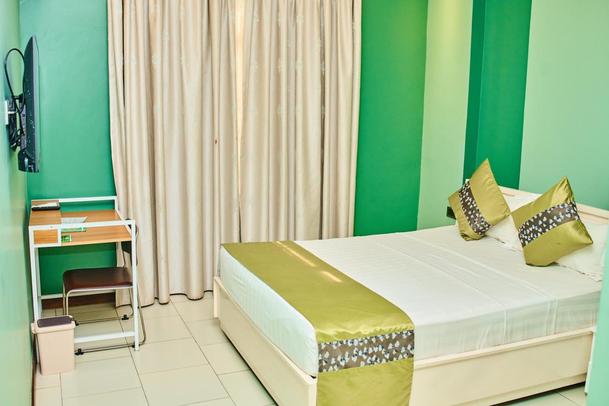 Hotel Amaranth Dar es Salaam Extérieur photo